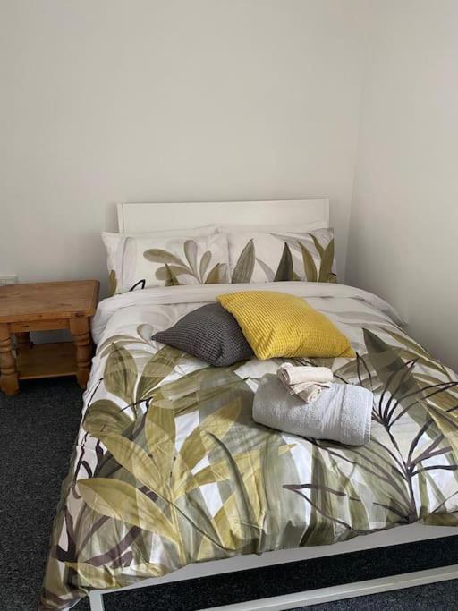 Lovely 2 Bedroom Flat In Greater Londyn Zewnętrze zdjęcie